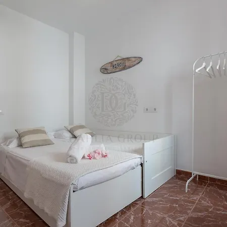 San Lorenzo Beach House *